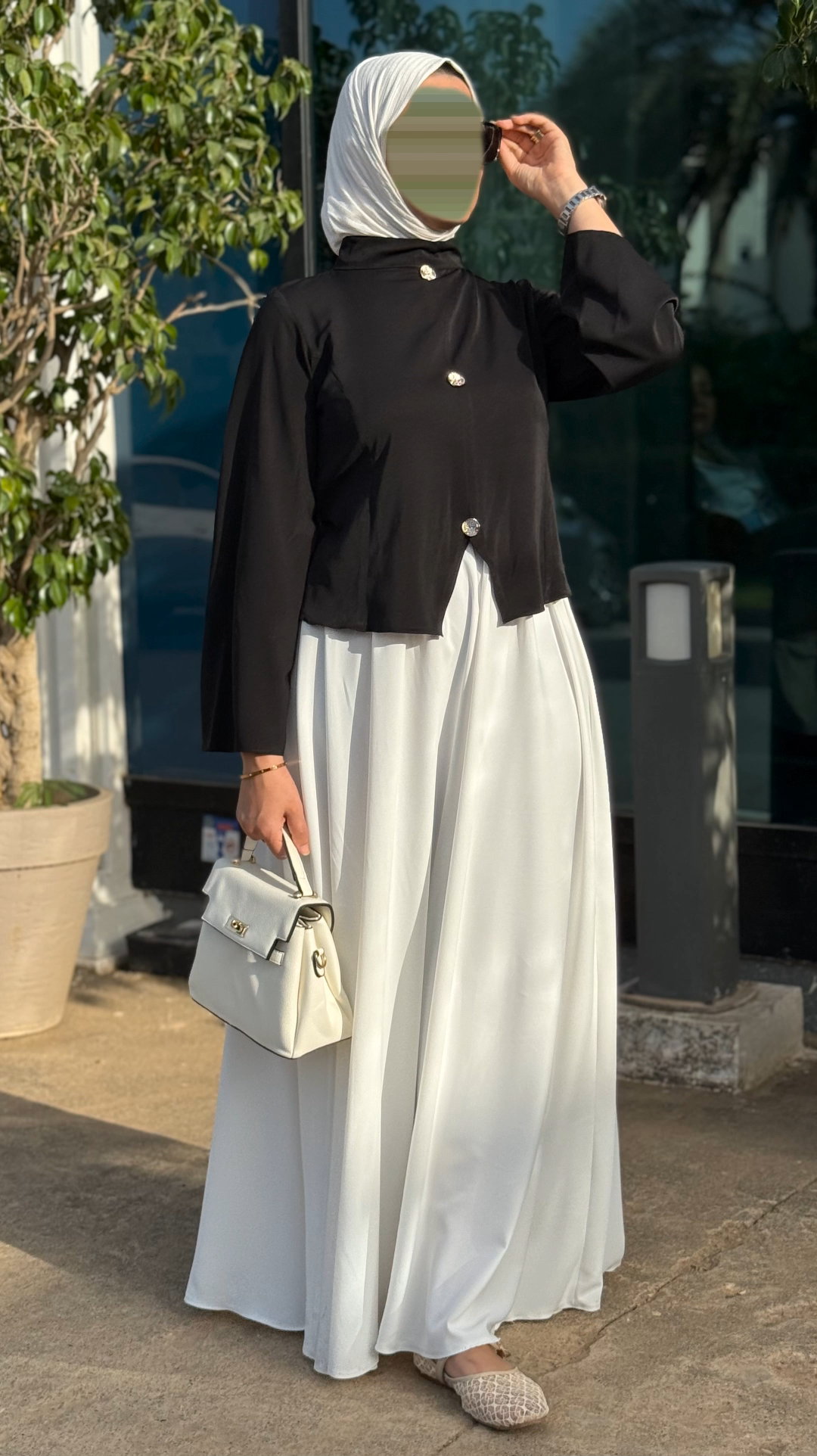 Ensemble White